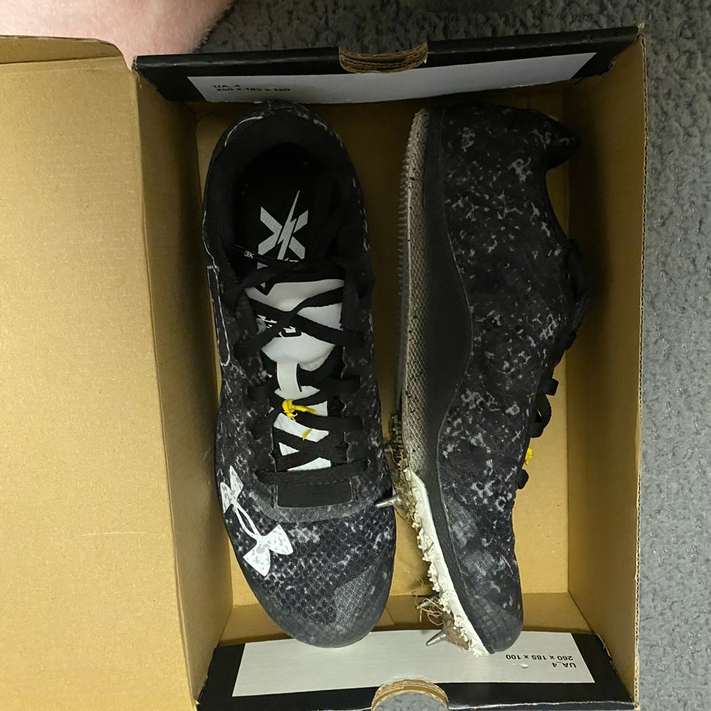 cross country cleats